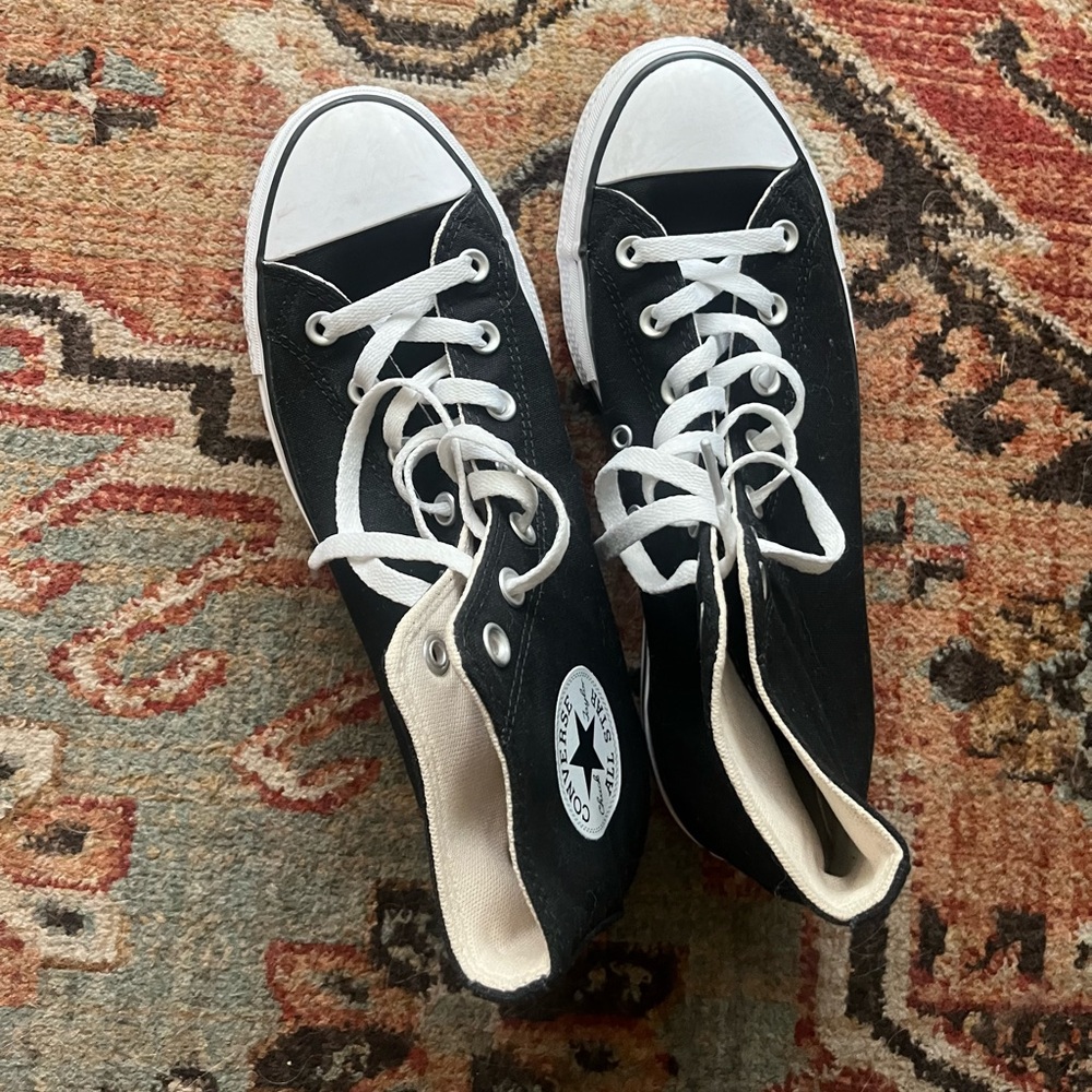 Chuck Taylor All Star Lift Platform Women’s Size 9.5